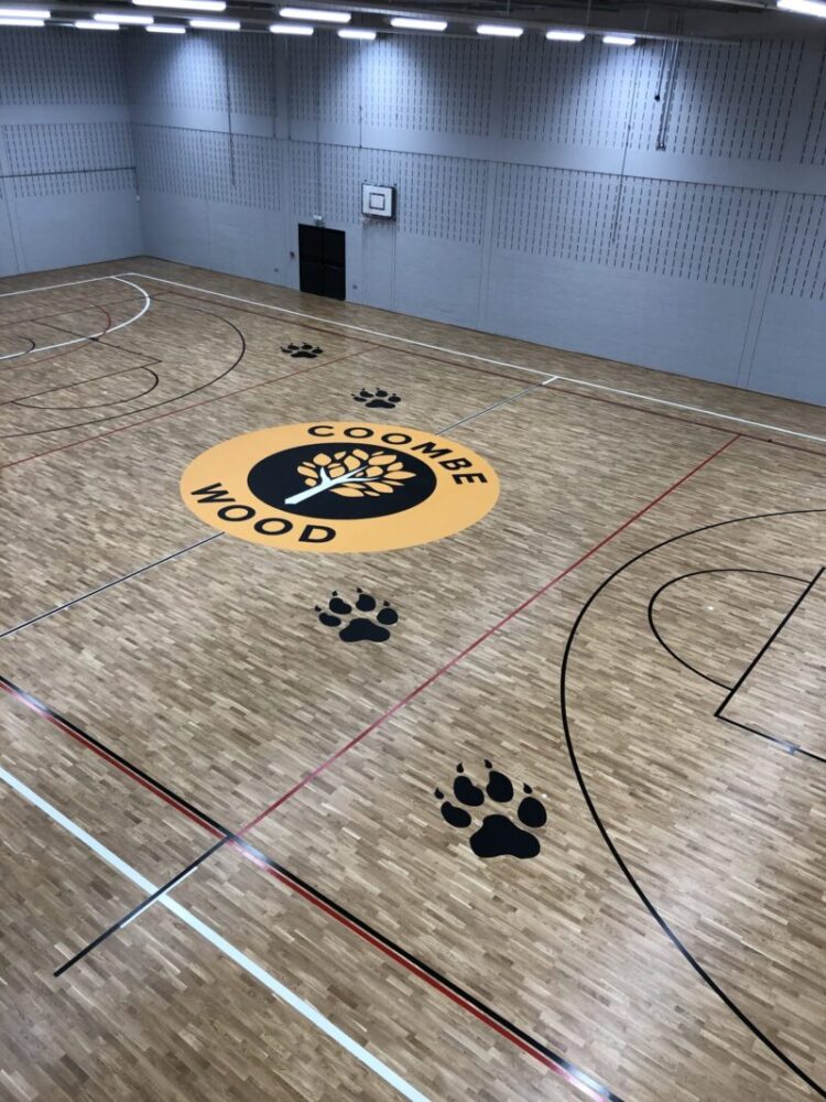 Comb wood DYNAMIK Sports Flooring 2