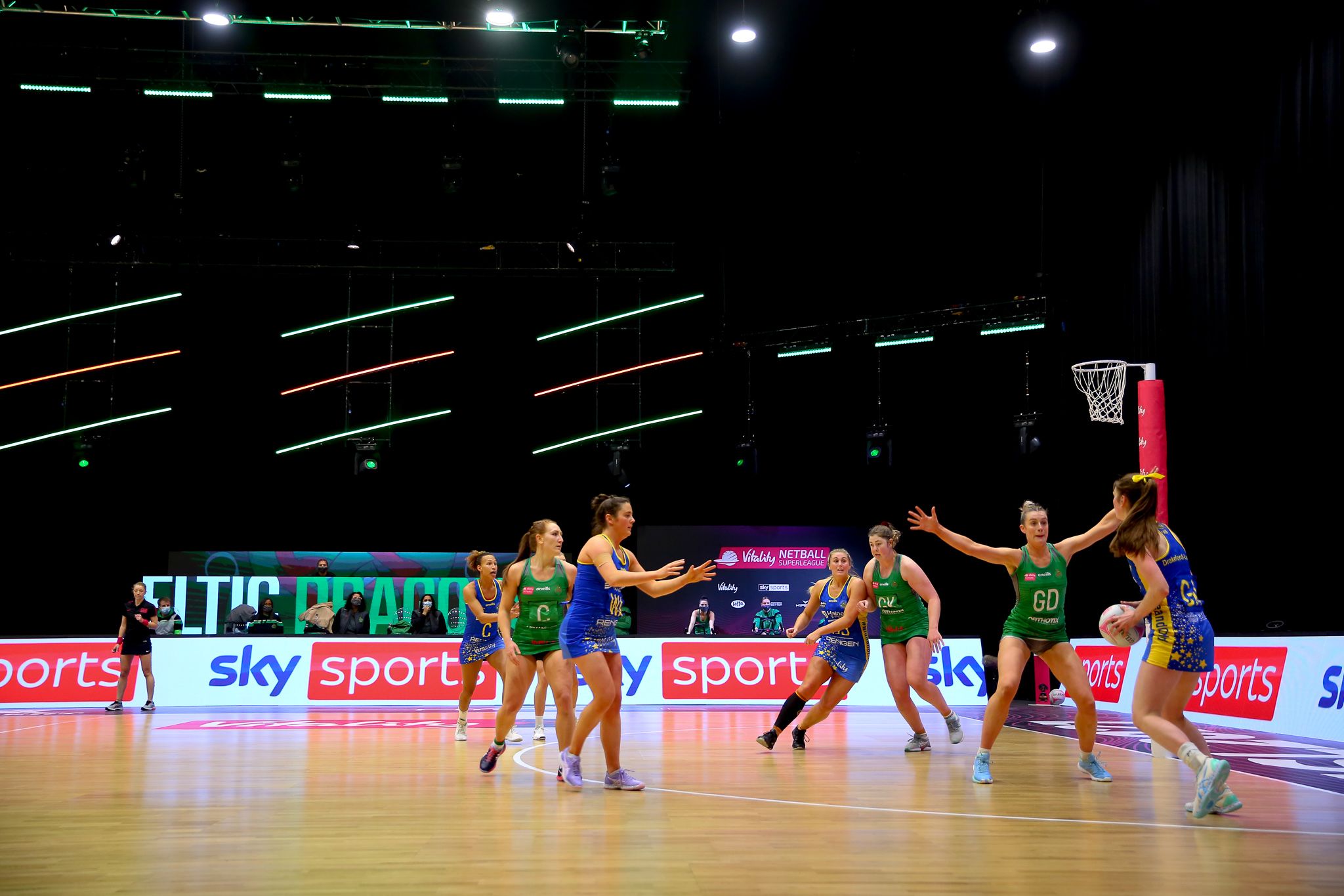 VNSL England Netball 2021. Official sports flooring partner to DYNAMIK