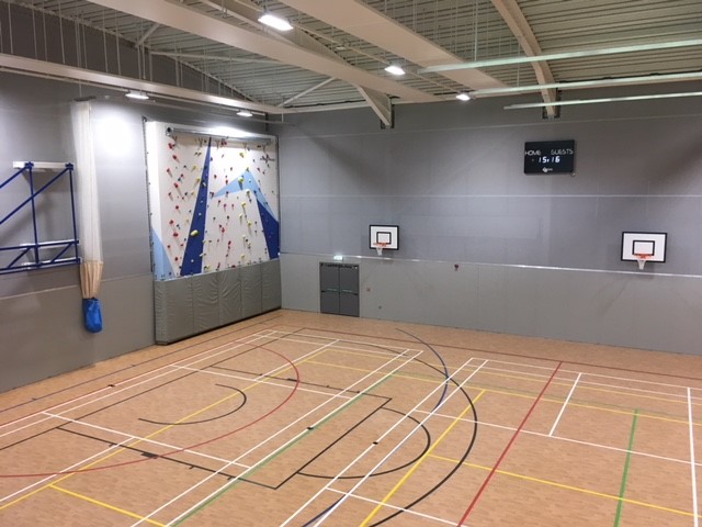 badminton school flexi-beam plus, netball court